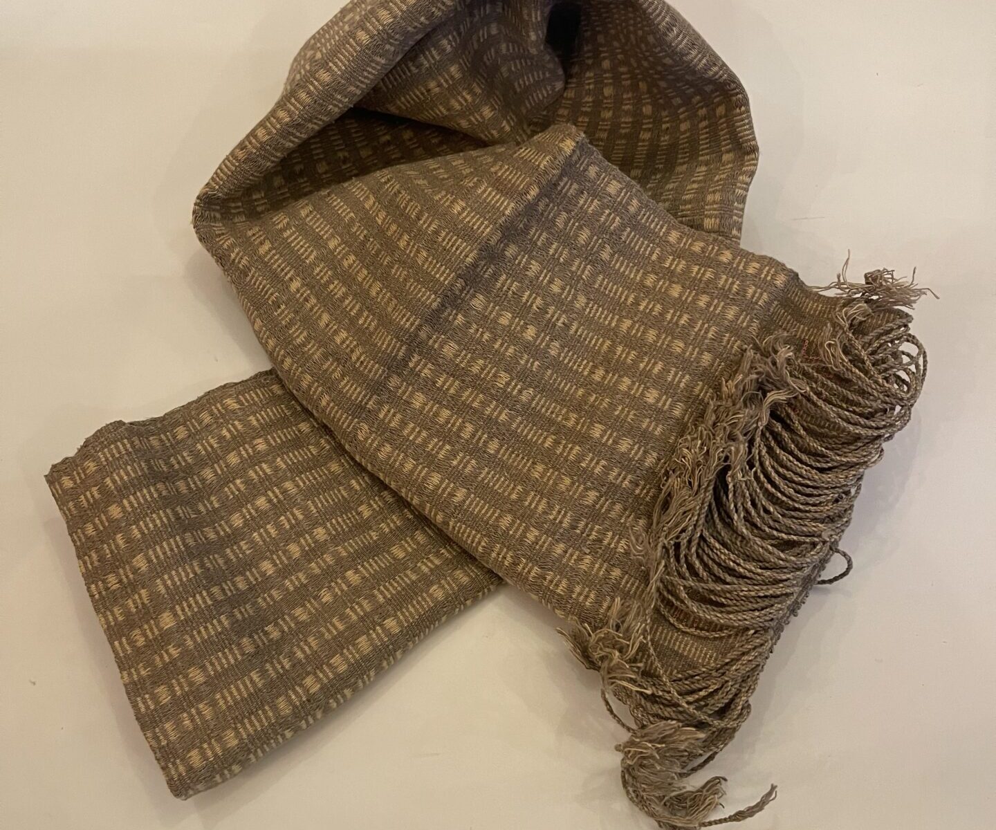 DEKIブータン産ストール23071Wild silk（野蚕） 70% COTTON 30%