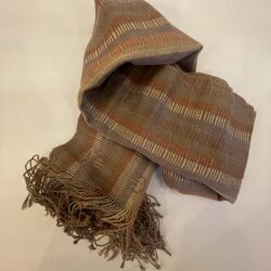 DEKIブータン産ストール23076Wild silk(野蚕) 70% COTTON 30%