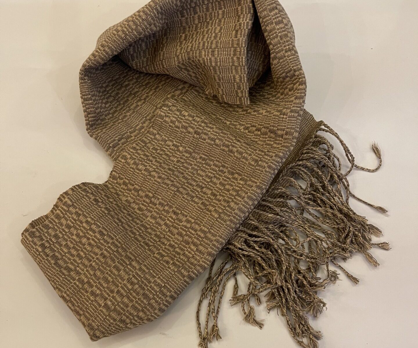 DEKIブータン産ストール23065Wild silk（野蚕） 70% COTTON 30%