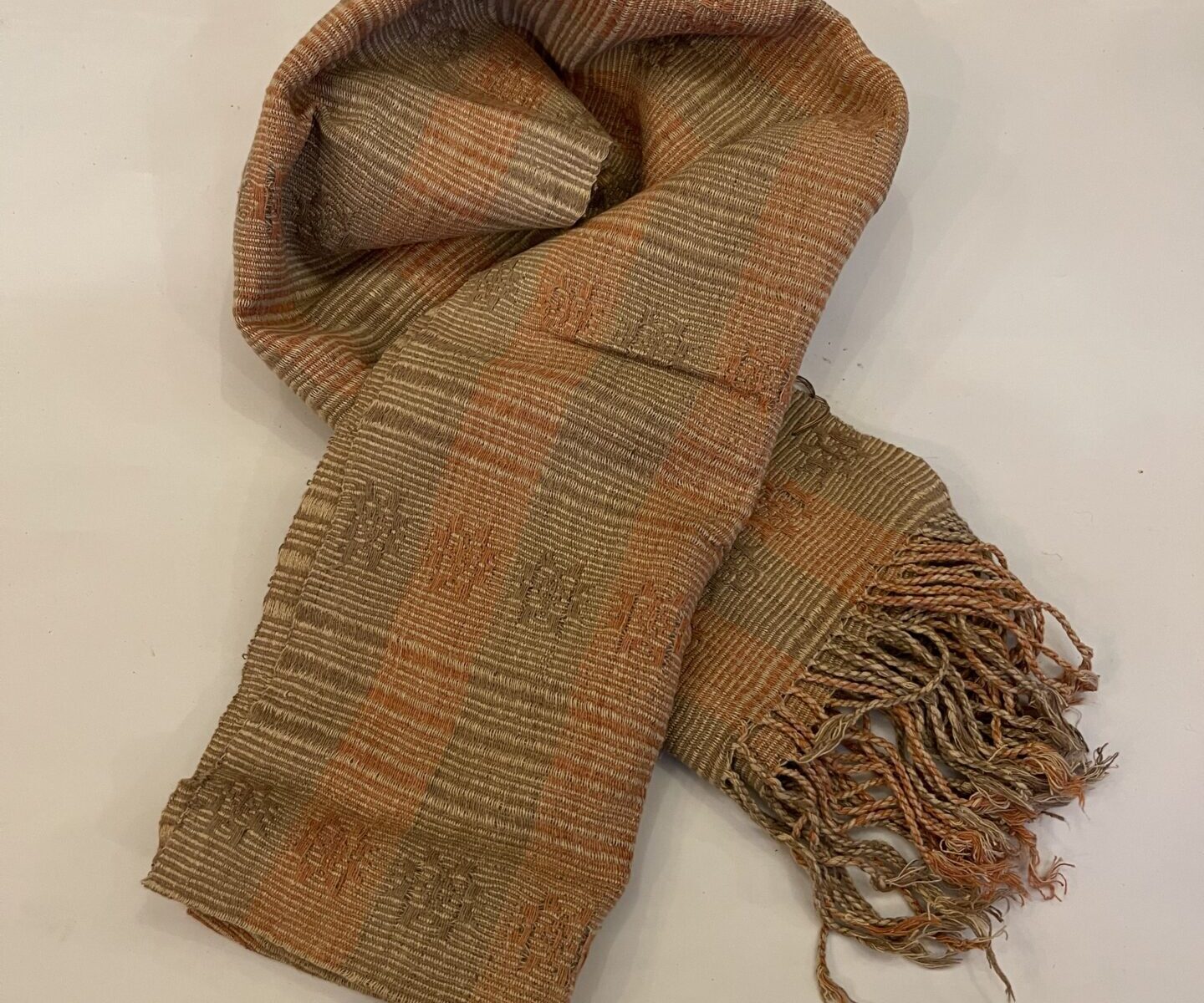 DEKIブータン産ストール23058Wild silk（野蚕） 70% COTTON 30%