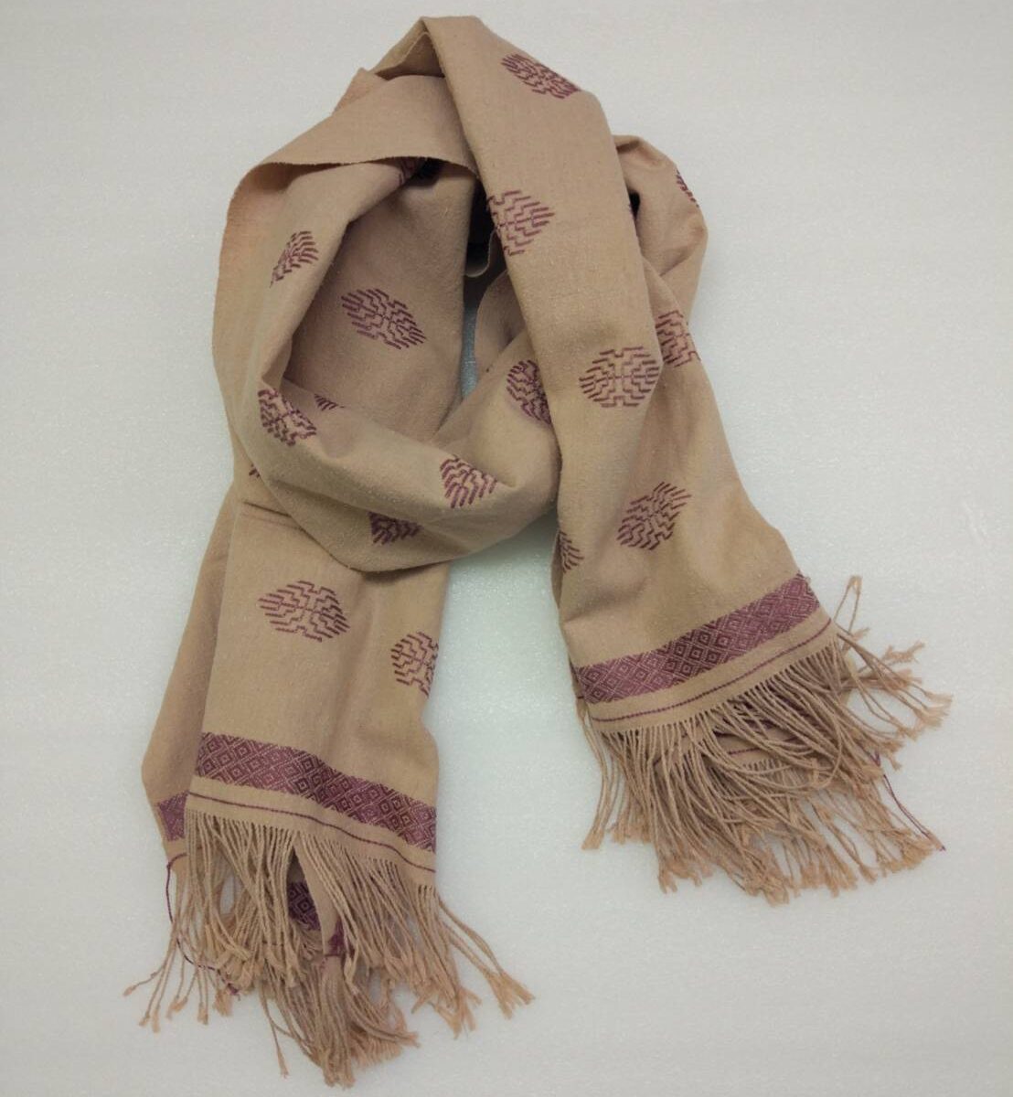 GBJWブータン産ストール18006 Walnut leaves Wild silk（野蚕） 80% Cotton20%